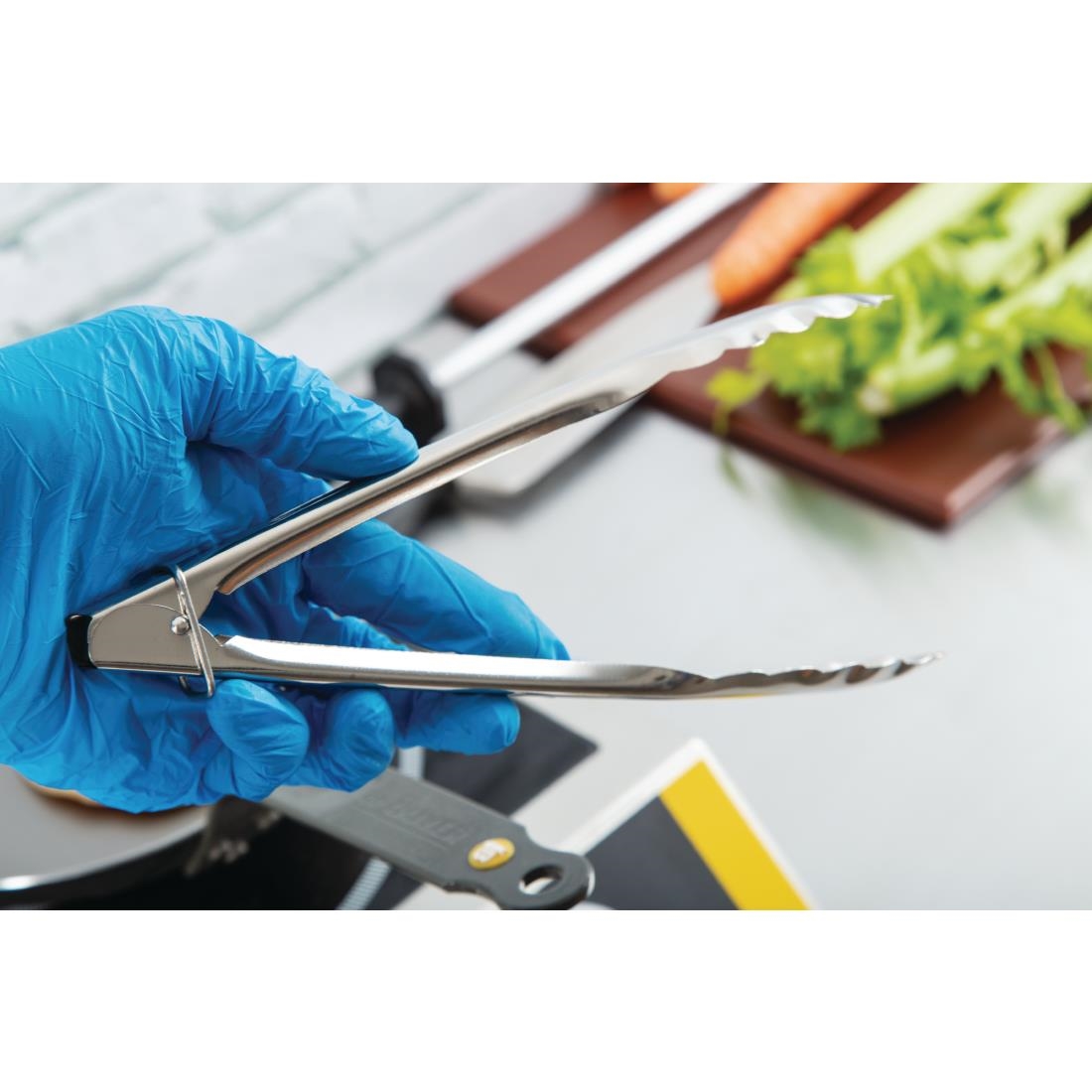Nisbets Essentials Catering Tongs - 240mm 9 1/2" - Image 8