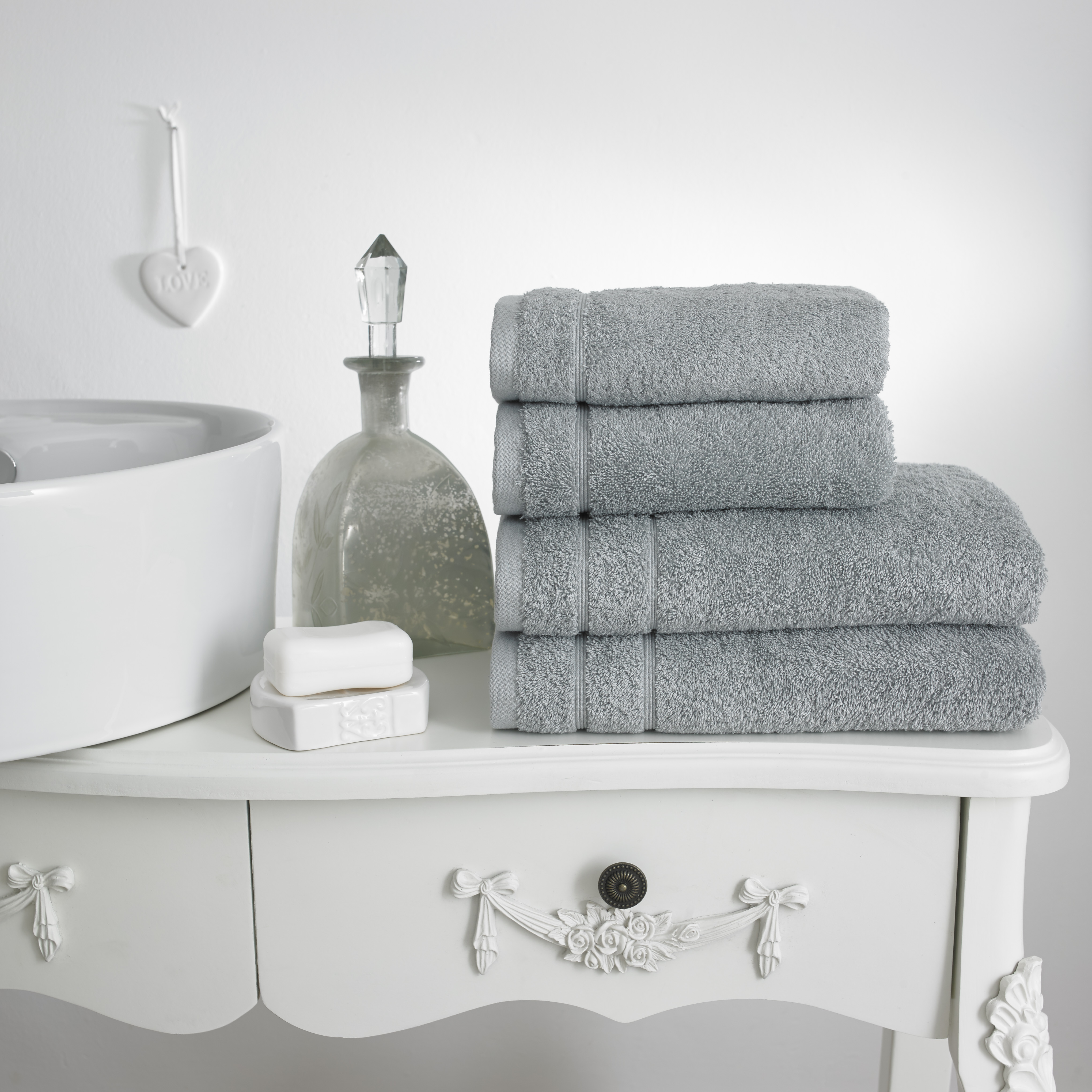 Hotel Accents 600GSM Face Towel