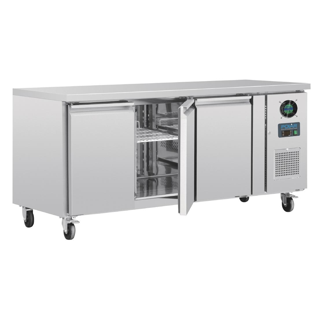 Polar U-Series Triple Door Counter Freezer - 417Ltr - Image 2