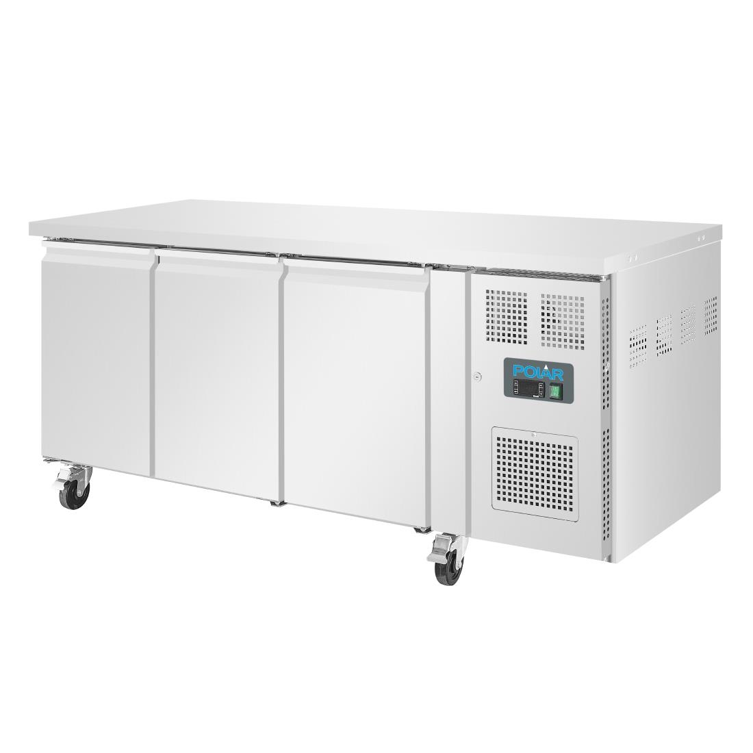 Polar U-Series Triple Door Counter Freezer - 417Ltr - Image 7