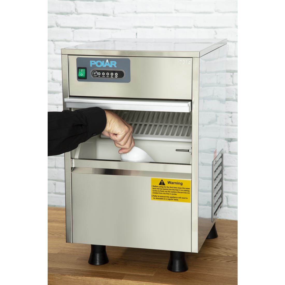 Polar G-Series Countertop Ice Machine - 20kg Output - Image 4