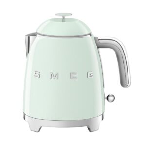 Smeg Mini Kettle Pastel Green KLF05PGUK (B2B)