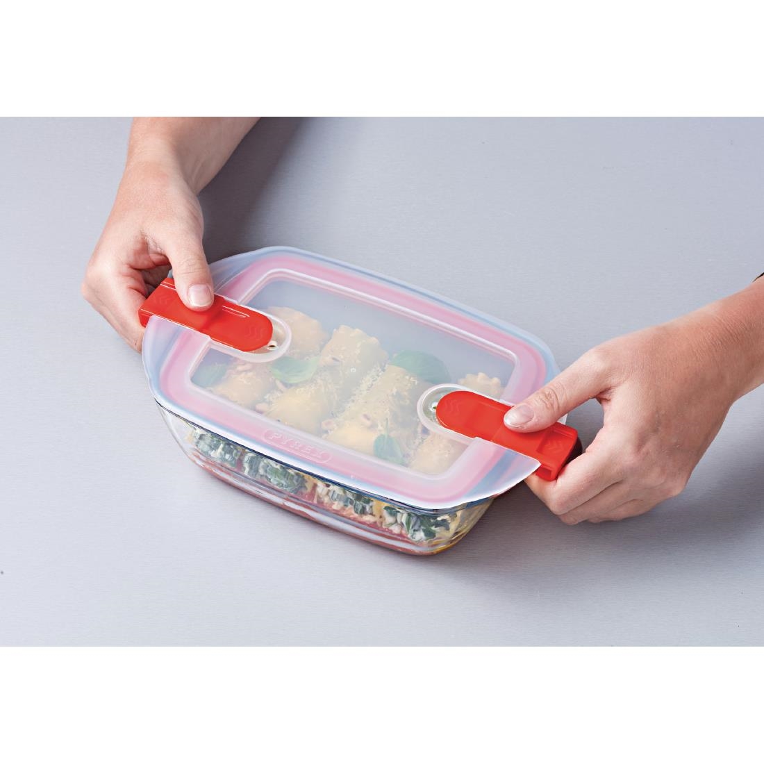 Pyrex Cook & Heat Rectangular Dish with Lid - 230x150mm 1Ltr - Image 2