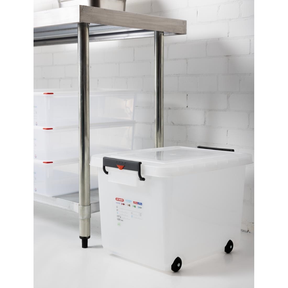 Araven Food Storage Box & Lid with Wheels & Colour Clips - 50Ltr 530x396x379mm - Image 7